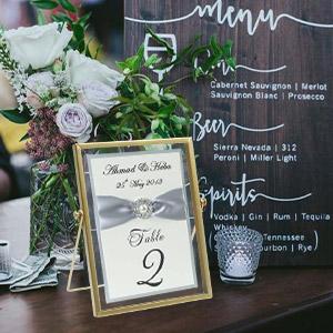 Set of 3 Floating Glass Picture Frames – Minimalist Metal Geometric Photo Frame Collection, Fits 4x4, 4x6, 5x7 Photos